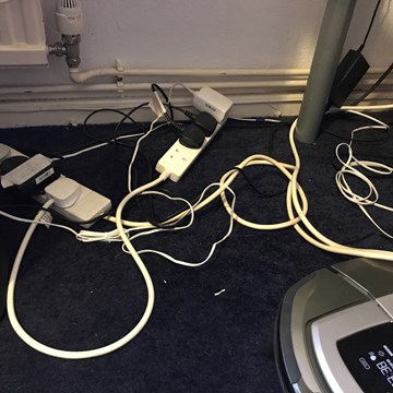 Overloading Sockets | Electrical Safety First