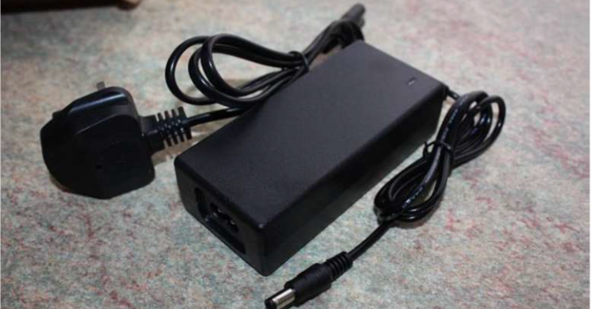 Lithium Battery Charger szYB100W42V2A Safety Notice Electrical